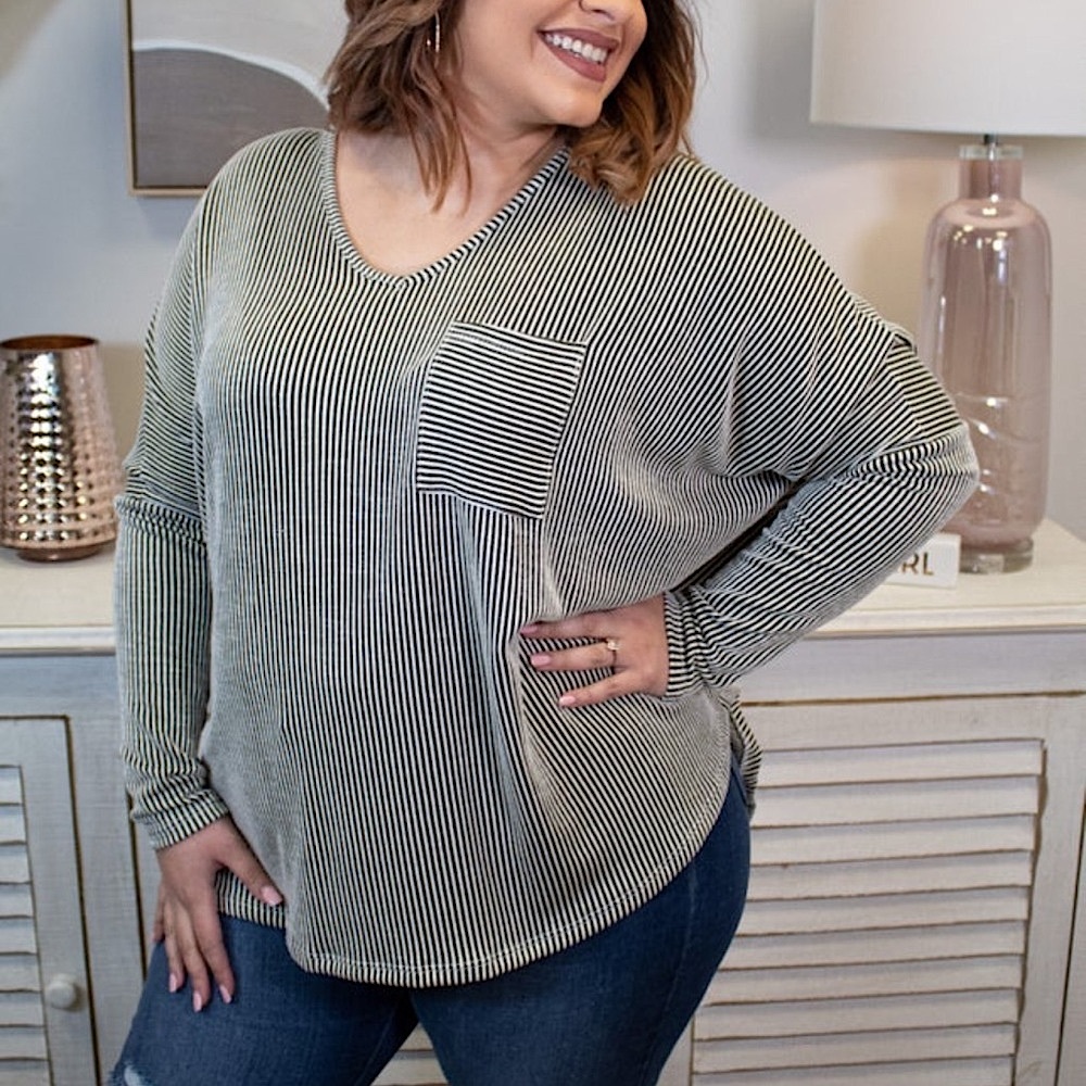 🆕🌿💚DISCOUNT DIVAS: OLIVE Ribbed Long Sleeve Top MEDIUM